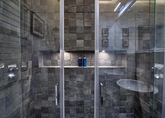 Glamorous And Alfama Riverview Apartman