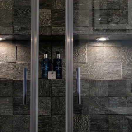 Апартаменты Glamorous And Alfama Riverview Лиссабон