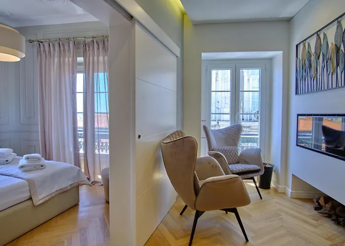 Glamorous And Alfama Riverview Apartmán *